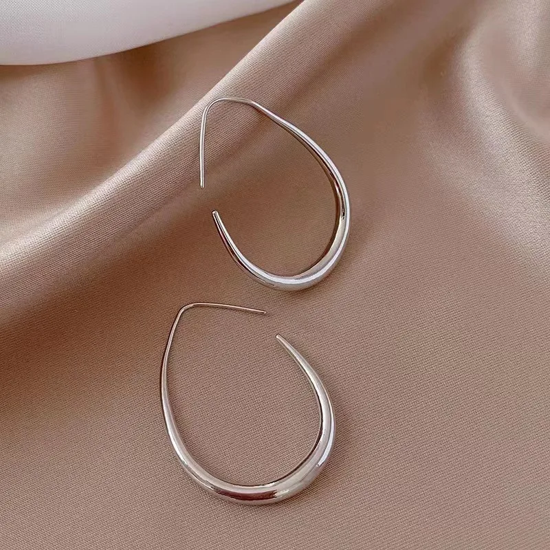 Hot Sale 925 Silver Needle Geometric Oval Hoop Earrings For Women Simple Desgin Earrings Party Wedding Jewelry - Image 2